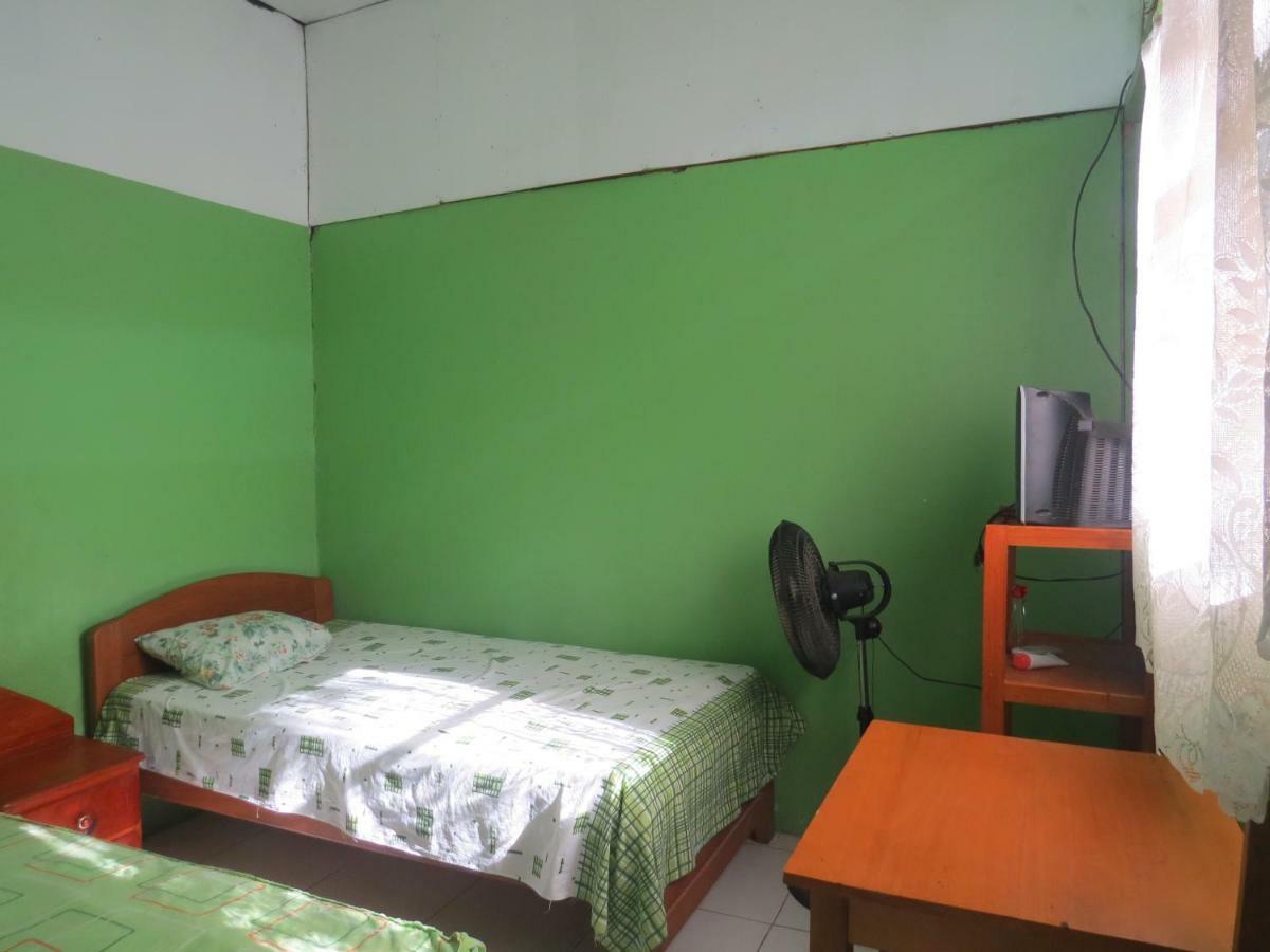 Tambopata Hostel Bambu Puerto Maldonado Exteriör bild
