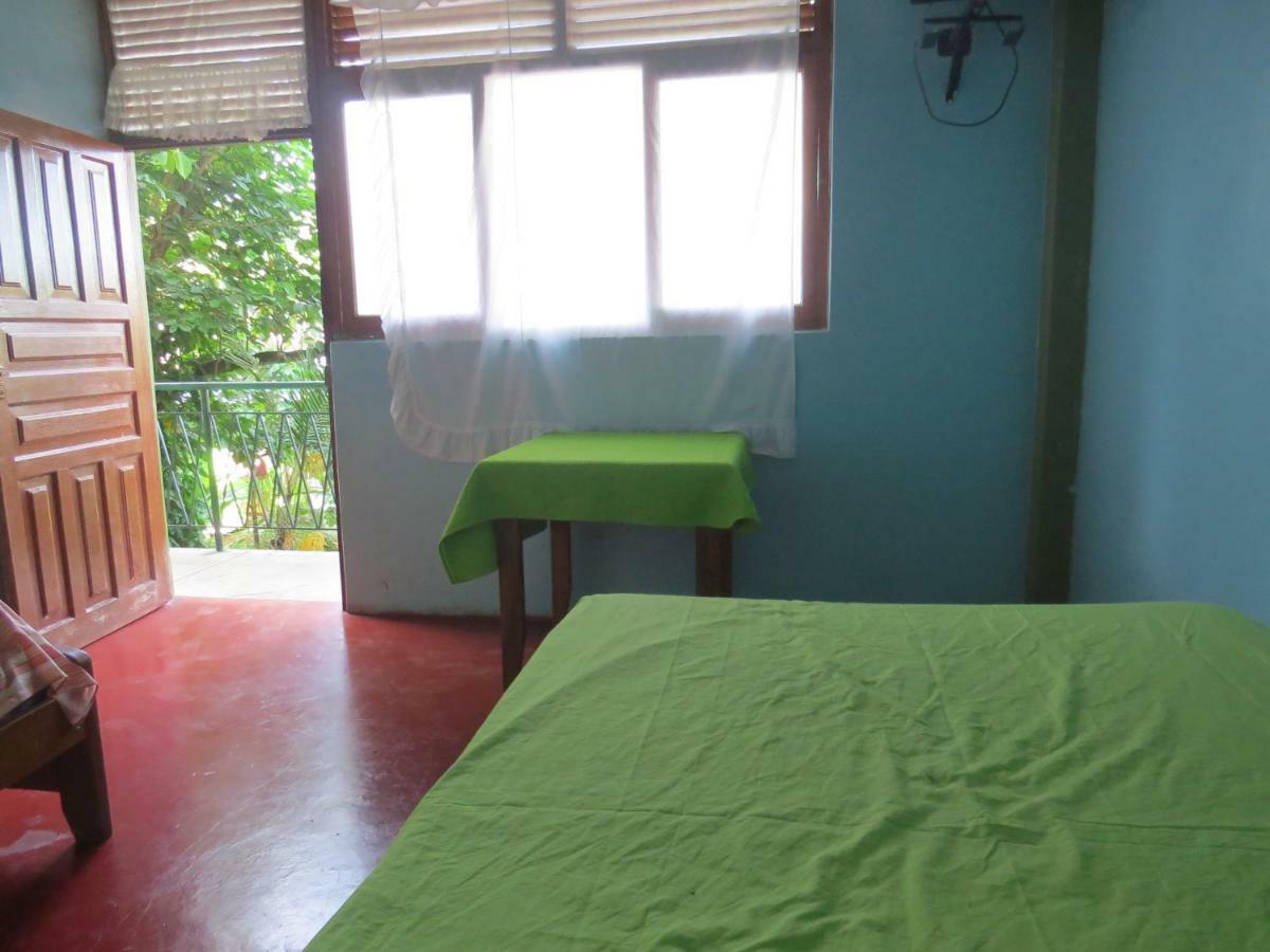 Tambopata Hostel Bambu Puerto Maldonado Exteriör bild