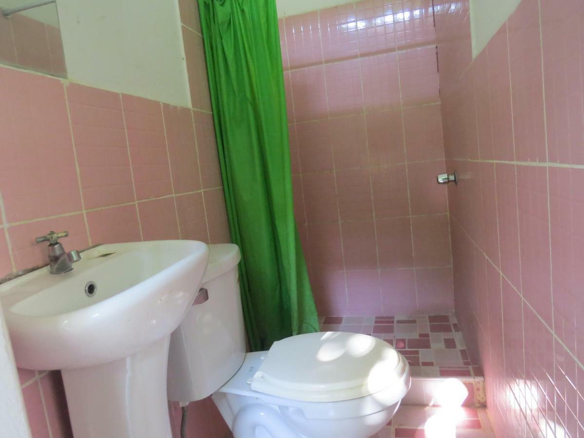 Tambopata Hostel Bambu Puerto Maldonado Exteriör bild